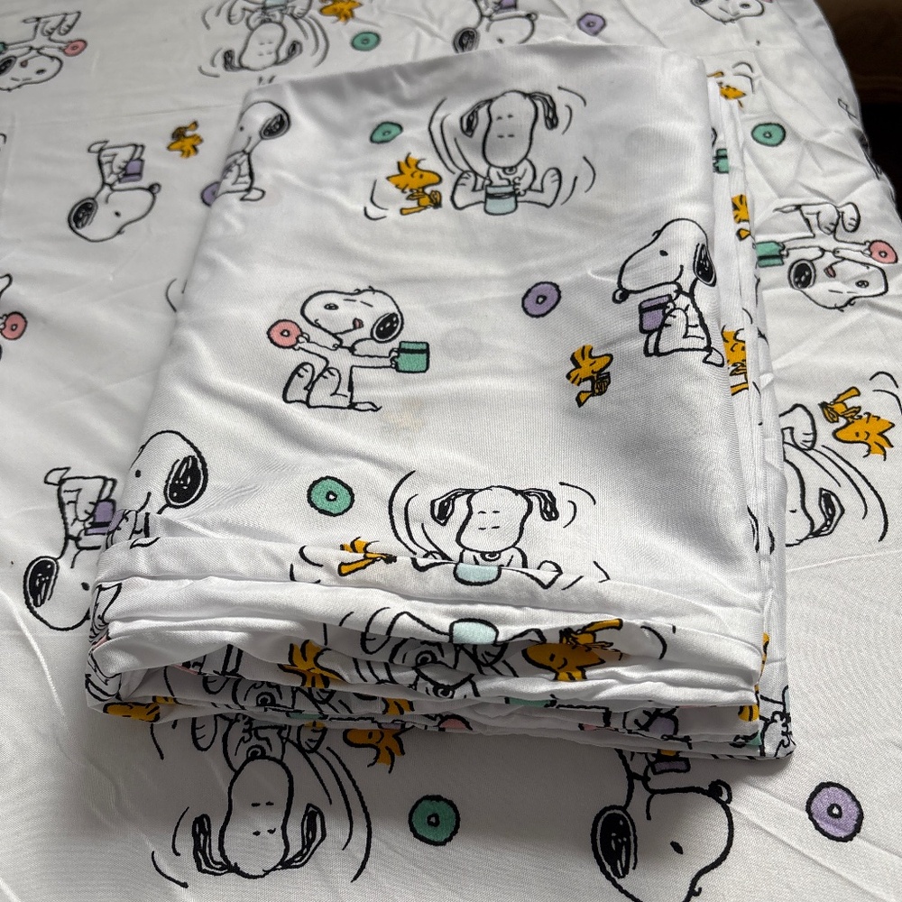 Peanuts Snoopy Full Sheet Set - Picture 3 of 3